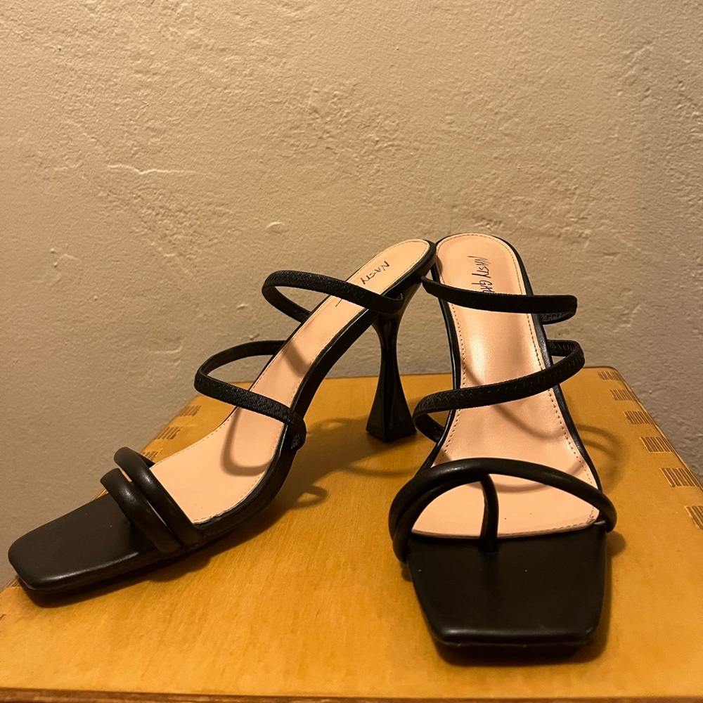 Strappy Nasty Gal kitten Heel sandals